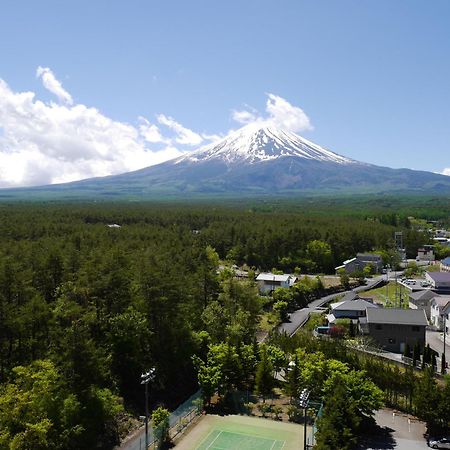 פוג'יקאוואגוצ'יקו Hotel Regina Kawaguchiko מראה חיצוני תמונה