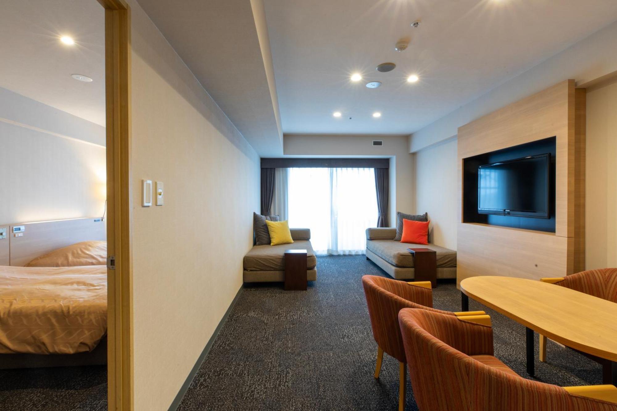 פוג'יקאוואגוצ'יקו Hotel Regina Kawaguchiko מראה חיצוני תמונה