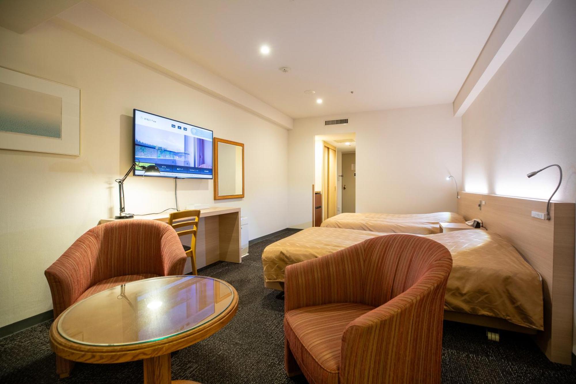 פוג'יקאוואגוצ'יקו Hotel Regina Kawaguchiko מראה חיצוני תמונה