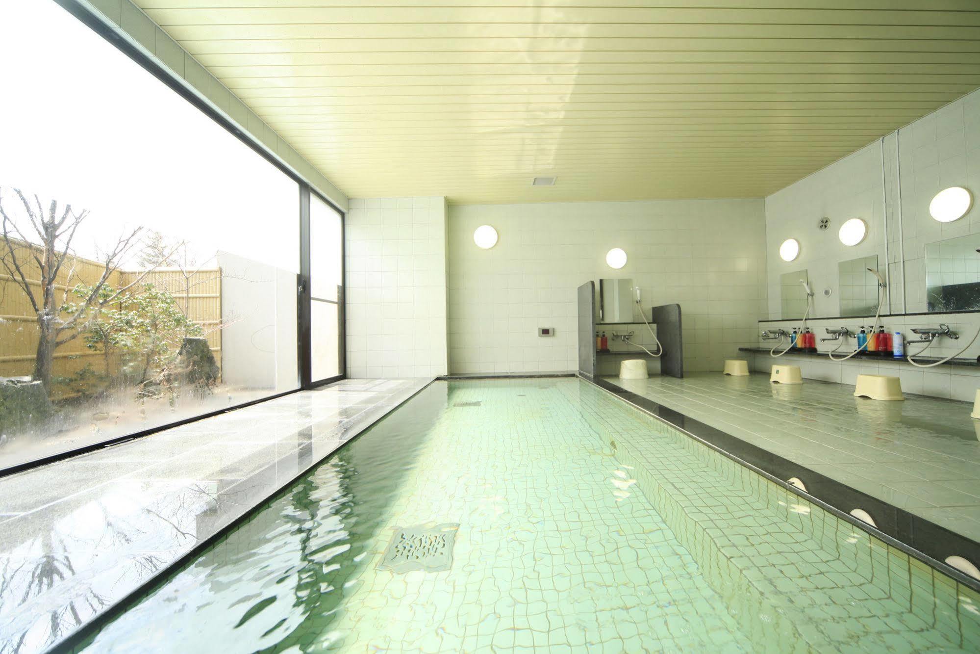 פוג'יקאוואגוצ'יקו Hotel Regina Kawaguchiko מראה חיצוני תמונה