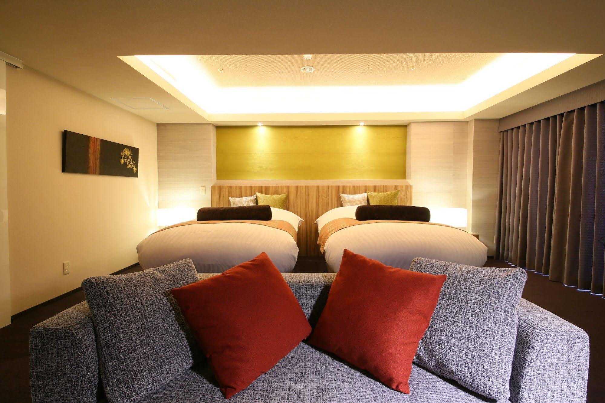 פוג'יקאוואגוצ'יקו Hotel Regina Kawaguchiko מראה חיצוני תמונה