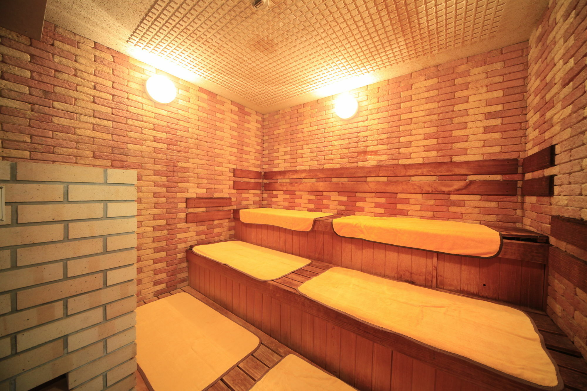 פוג'יקאוואגוצ'יקו Hotel Regina Kawaguchiko מראה חיצוני תמונה